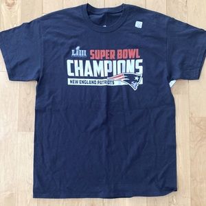 N.E. Patriots Super Bowl Champions 53d T-Shirt size L